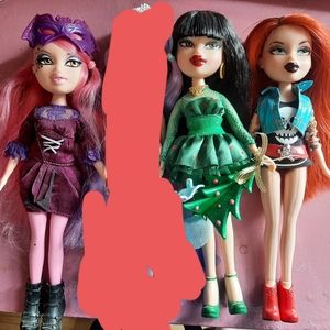 Bratz 4 dolls lot